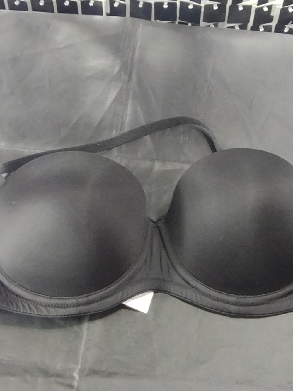 Calvin Klein Black Strapless Push-Up Bra with Removable Straps